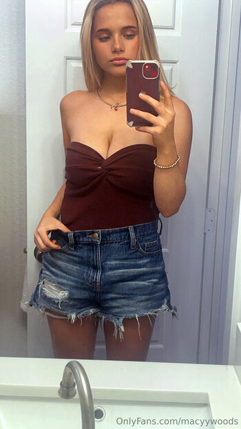 Full leaked Macyywoods private photo
