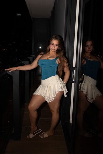 Full leaked Madalynjoyros private photo
