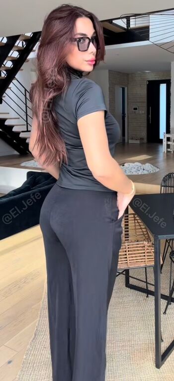 Full leaked Madame capo private photo