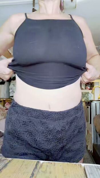 Full leaked Madamjo private photo