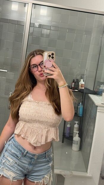 Full leaked Maddie layne private photo
