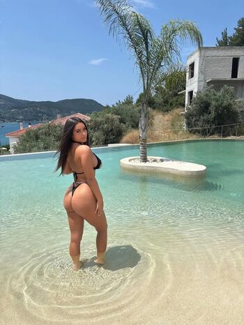 Full leaked Maddie mayee private photo
