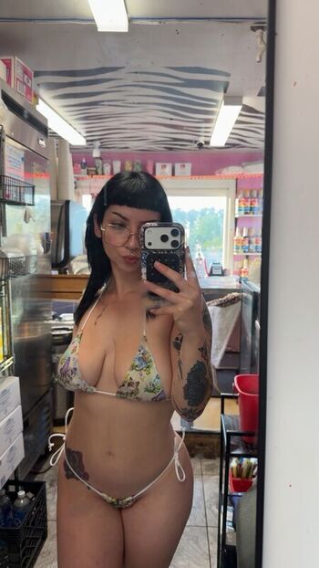 Full leaked Maddie stone private photo