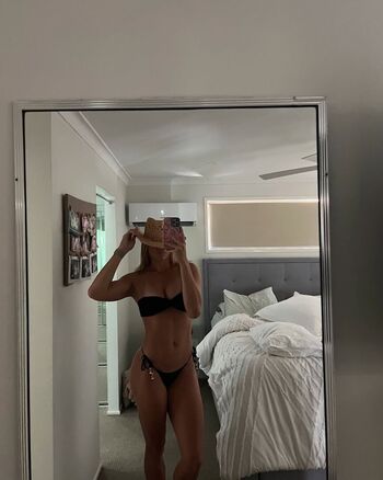 Full leaked Maddison levi page private photo