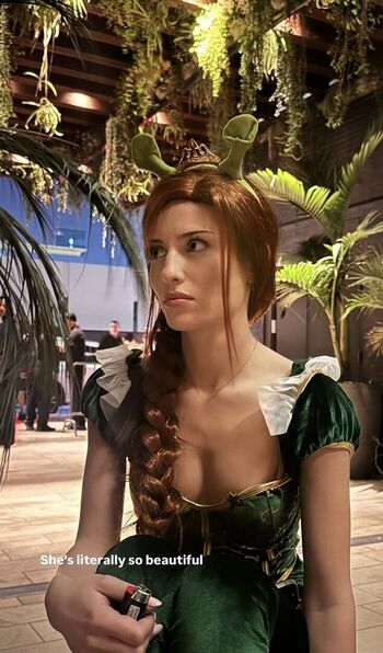 Full leaked Madeline argy private photo