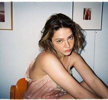 Full leaked Madelyn cline page private photo