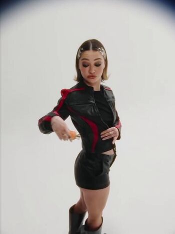 Full leaked Madelyn cline private photo