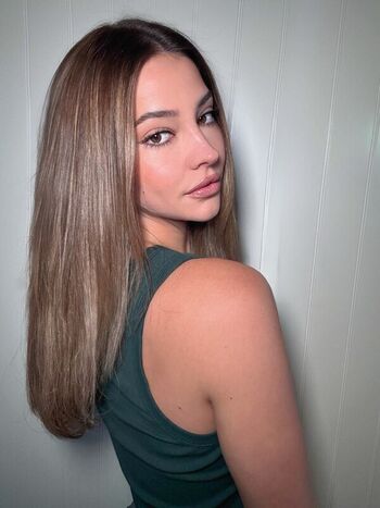 Full leaked Madelyn cline private photo