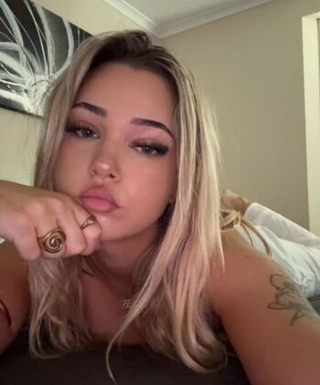 Madi Lotus
