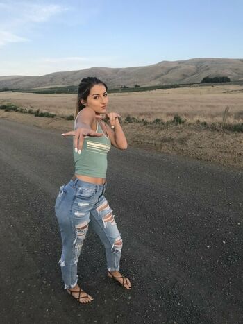 Full leaked Madi thicc private photo