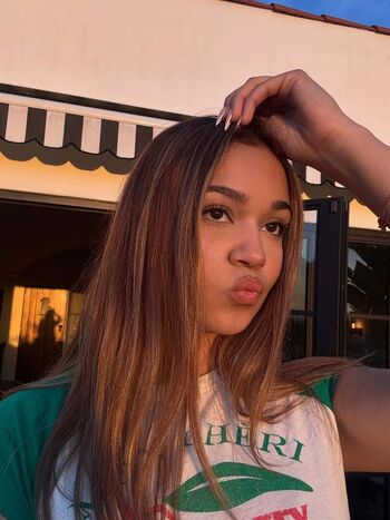 Full leaked Madison bailey private photo