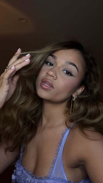 Full leaked Madison bailey private photo