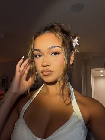 Full leaked Madison bailey private photo