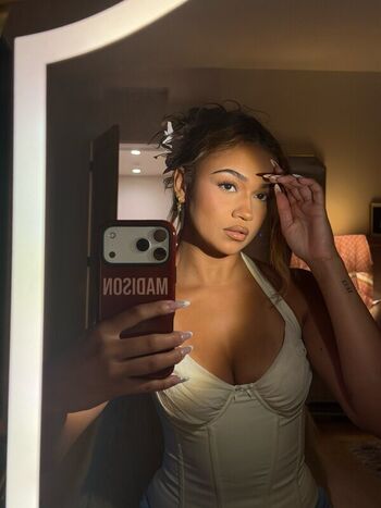 Full leaked Madison bailey private photo