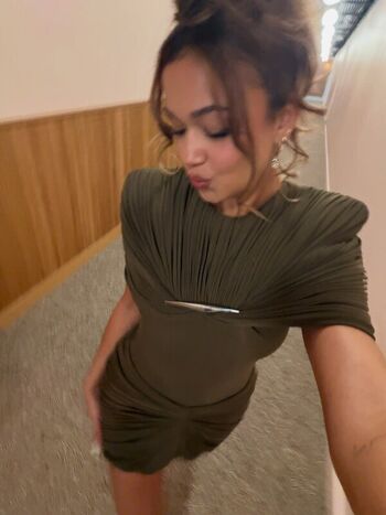 Full leaked Madison bailey page private photo