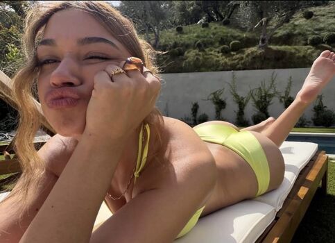 Full leaked Madison bailey page private photo