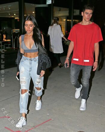 Full leaked Madison beer private photo
