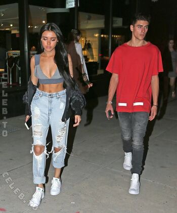 Full leaked Madison beer private photo