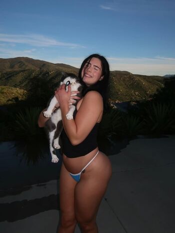 Full leaked Madison ginley private photo