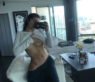 Full leaked Madison ginley private photo