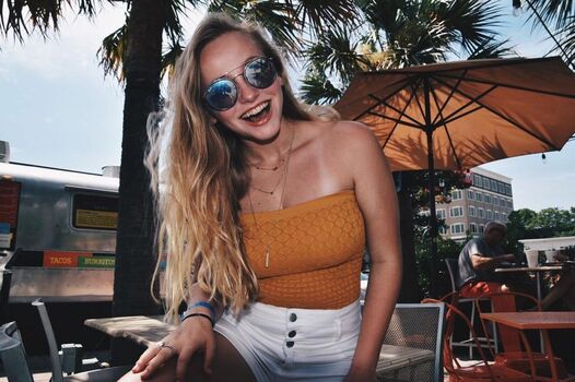 Full leaked Madison wolfe private photo