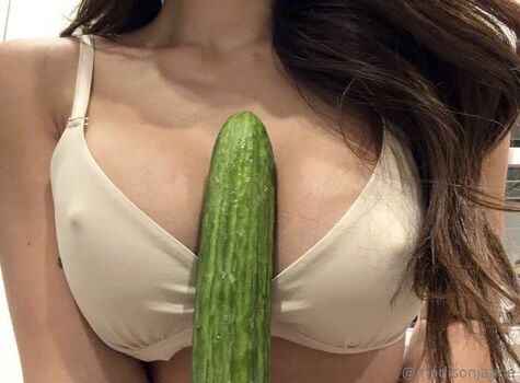 Full leaked Madisonjaane  page private photo