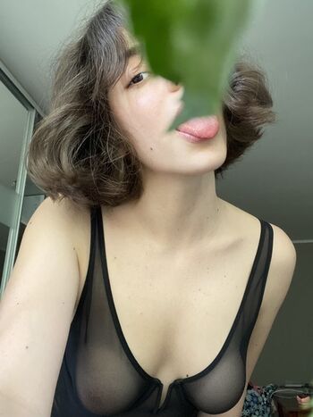 Full leaked Madmoon private photo