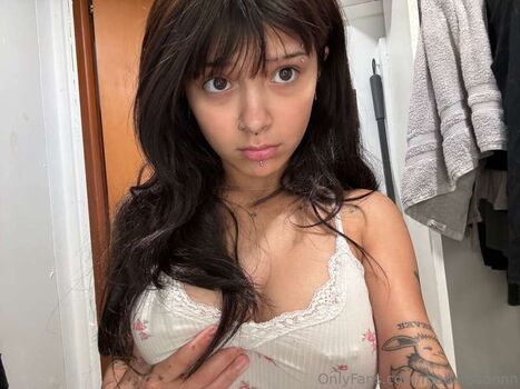 Full leaked Mads private photo