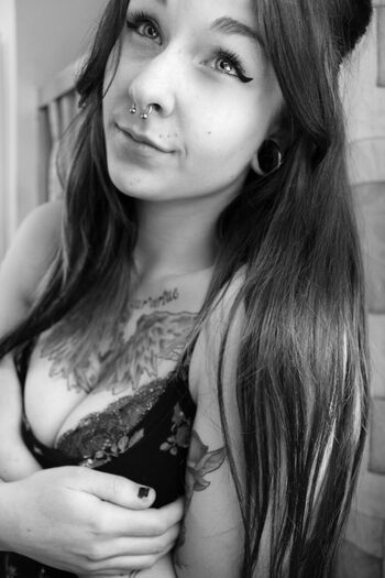 Full leaked Madxxmaddison private photo