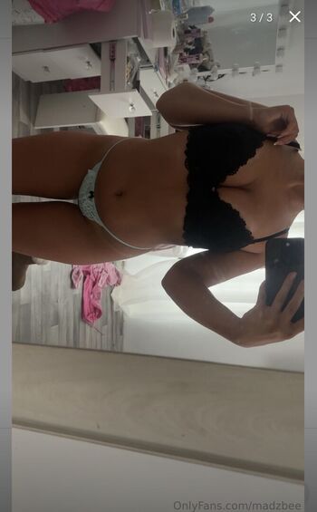 Full leaked Madzbee private photo