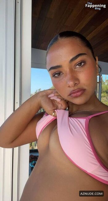 Full leaked Mae gomez private photo