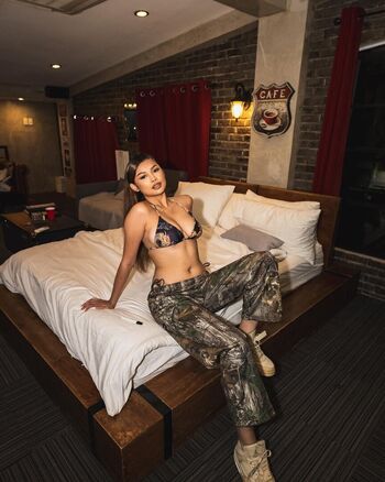 Full leaked Mae santos page private photo