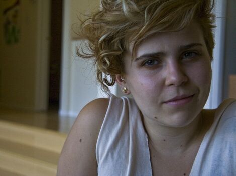 Full leaked Mae whitman private photo