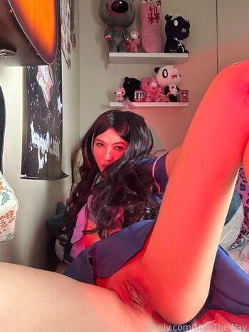 Full leaked Maetheway private photo