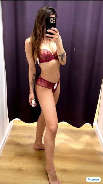 Full leaked Maeva carter private photo