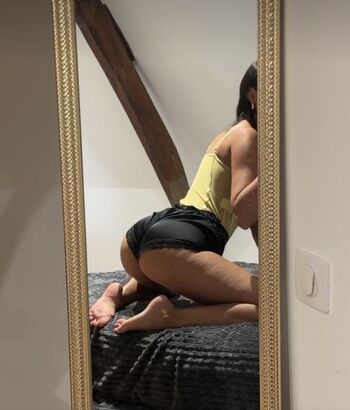 Full leaked Maevamrtn private photo