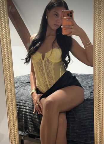 Full leaked Maevamrtn private photo