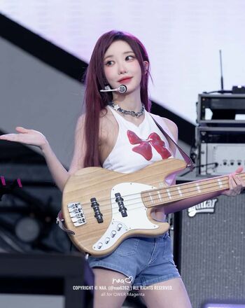 Full leaked Magenta page private photo