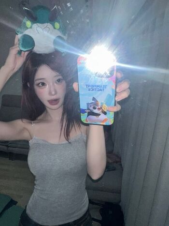 Full leaked Magenta private photo