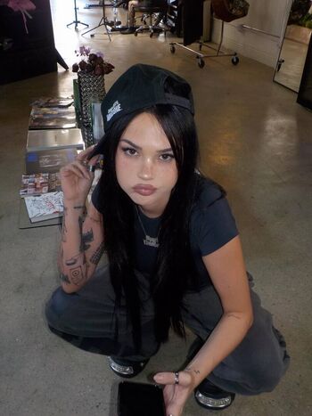Full leaked Maggie lindemann page private photo
