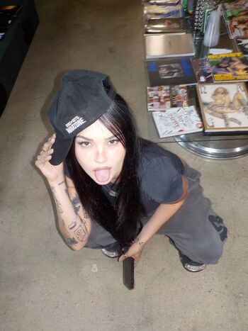 Full leaked Maggie lindemann page private photo