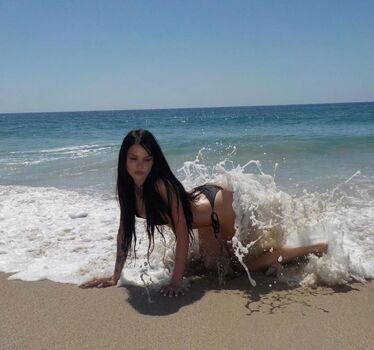 Full leaked Maggie lindemann page private photo