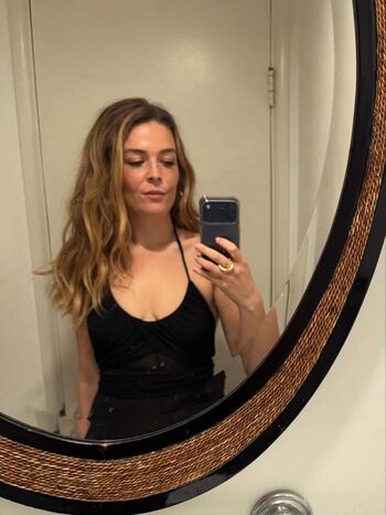 Full leaked Maggie rogers private photo