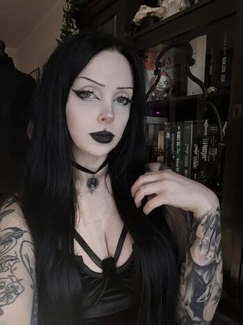 Full leaked Maggothy private photo
