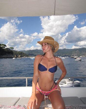Full leaked Magica perez private photo