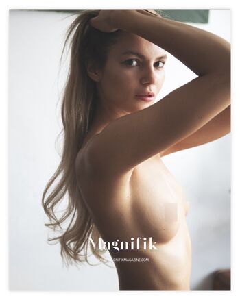 Full leaked Magnifik private photo