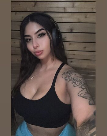 Full leaked Magzcow page private photo