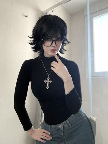 Full leaked Mahouberry private photo