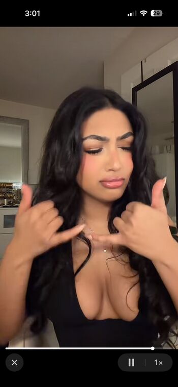 Full leaked Mahrinariannaa private photo