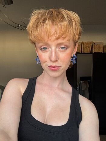Full leaked Mai buzzcut private photo